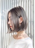 ナチュラルボブ／グレージュ／20代30代40代／切りっぱなしボブ