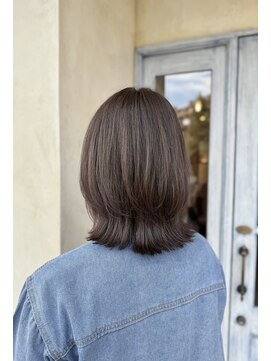 エイミーバイアフロート(amie by afloat) 柔らかい質感でつくるナチュラルレイヤーミディ◎