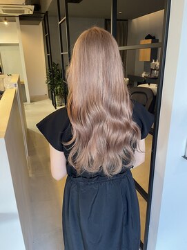 ミー 岡崎(mii) ハイミルクティーベージュ[岡崎.ハイトーン.ダブルカラー]