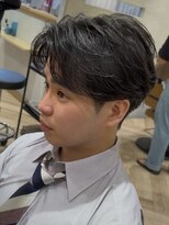 レイズ 名古屋駅(RAYS)&nbsp;ニュアンスフェザーパーマ刈り上げセンターパート h