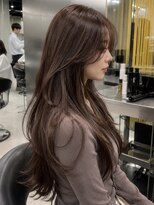シティ(CITY)&nbsp;ロングレイヤー×ピンクブラウンでツヤ感たっぷり　【CHICA】