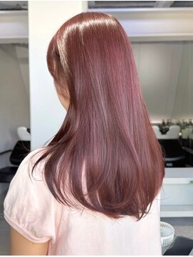 ロイス 神宮前(ROIS) ブリーチなしWカラーでピンク！