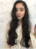 ロングハニーヘアマーメイドアッシュエフォートレス厚めバング