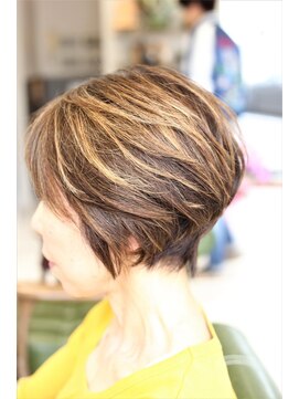 ヘアー アンド ビューティー ザ エフ 西尾店(Hair Beauty the F) 【the F 】大人なショート×大人のハイライトカラー★