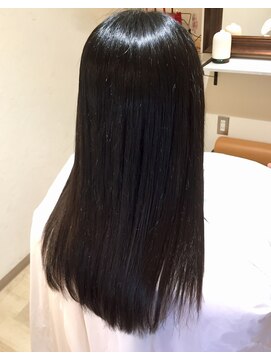 トゥーリ 筑紫野店(tuuli) ディープカーキカラー