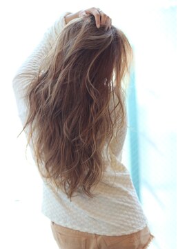 ロット 横浜(lot) ラフウェーブロング/パーマ[横浜駅]