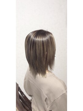 ランプシーヘアー(Lampsi hair) バレイヤージュカラー