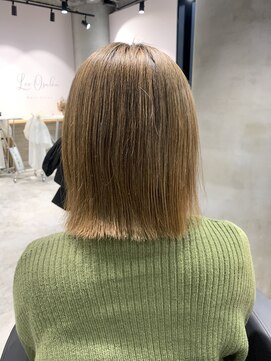 リーオオサカ(Lee Osaka) ベージュカラー