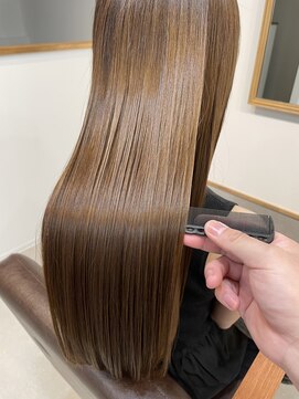 テム(TeM) 髪質改善のツヤ感