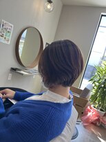 トラッド(TRAD) 前下がりショートボブスタイル