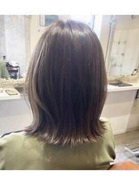 モンド ホリスティック ヘアー(MONDE Holistic Hair) 外ハネボブ