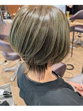 グランデュール 焼津店(GRANDEUR) ショーウルフ