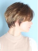 40代50代小顔黒髪ネビージュボブルフワンレン前髪ありショート