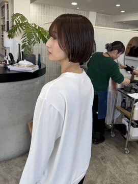 アルダー(ALDER) 動かしても収めてもかわいいミニボブ