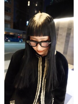 ユルク トウキョウ(jurk tokyo) 根本のみブリーチ ルーツデザインカラー