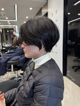 ハルキミナトジャパン センダイ(HARUKI MINATO japan SENDAI) 暗髪大人ショート