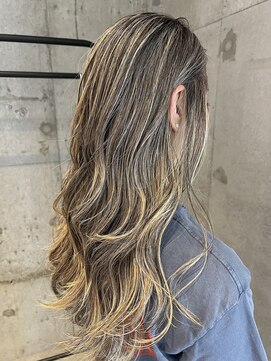 プラスシー(+C) 大人の地毛にハイライト!福岡ハイライト/福岡地毛にハイライト