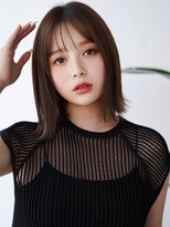 レノラ 本町(LENORA) ぱっつん前髪薄めバング鎖骨ミディアムボブ耳かけボブパーマ小顔