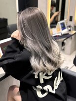 ラピス 福岡天神店(Lapis) ホワイトシルバーバレイヤージュ