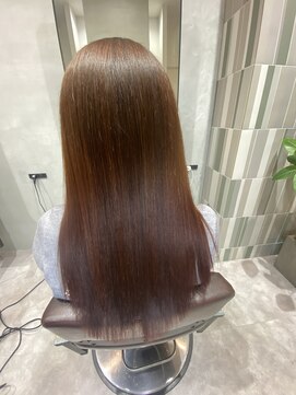 高難易度縮毛矯正 手で乾かしただけの縮毛矯正/蘇る髪質に大変身/矯正専門店