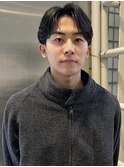 韓国ヘア　センターパート　コンマヘア
