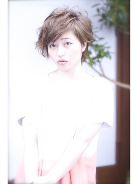 パレータ(PALETA) カッコよく！少し大人っぽく見せたい！！ショートボブ