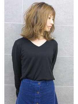 サンクレポ 【CINQ REPO care&design】 高明度×ベージュ 佐藤拓哉