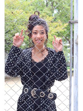 エデン ミュージアム(EDeN MUSEUM) 金網越しの私の世界