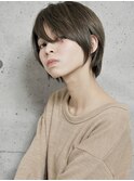 ペタンコさん必見【neolive caff】美シルエットのショートヘア