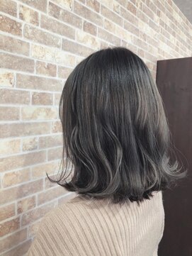 メルティエ(Mertie) まろやか外はねボブ【Mertie 錦糸町】