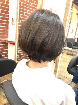 エイト プラット 渋谷2号店(EIGHT plat) 大人ショート12月7日カシ