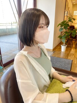 ルッツ(Lutz. hair design) ナチュラルブルーアッシュ【千代田彩夏】