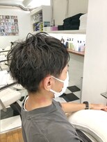 ヘッズ 本八幡店(HEADS)&nbsp;MEN'S HAIR  センターパート　ツイストスパイラル　コンマヘア