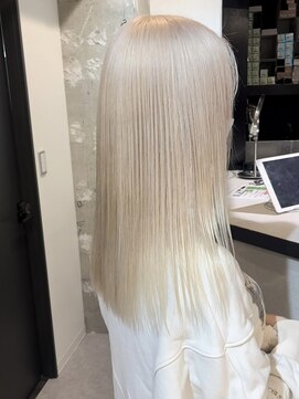 ペレ 渋谷(PELE) K137_ブロンドベージュ ブリーチ3回~