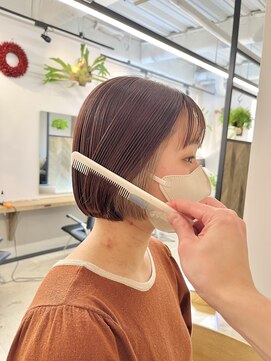 ヌーク(nuuk) インナーカラーボブ【似合わせカット 】