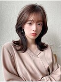 シルキーベージュ/斜めバング/グレージュカラー/デザインカラー