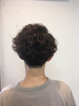 ラズープリット パーマを活かしたショートボブ