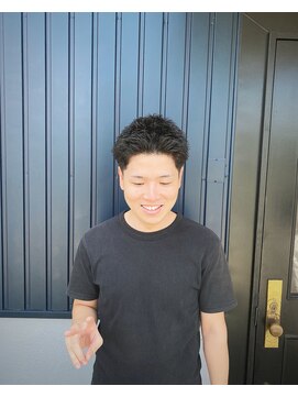 ダーチャ(Datsche) スパイキーショート