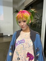 レコ 渋谷(LECO) ネオンピンクとネオングリーンのデザインヘア