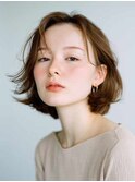 くびレイヤーエモージュグレージュカラーくびれショート/吉祥寺