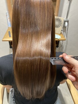 ユーリカ リチェルコ 四天王寺前夕陽ケ丘店 髪質改善カラー/ベージュ