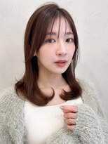 アグノス 青山(Agnos)&nbsp;レイヤーカット外ハネボブくびれヘアナチュラルカール前髪