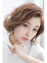 カシータヘアリゾート 熱田千年店(Casita Hair Resort) ボブに飽きた大人女性のハネ感を出した簡単ウエーブボブ