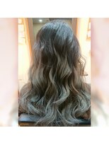 フィー 東川口店(fee) 大人可愛いミルクティーカラー