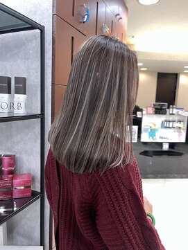 プライズ 池袋店(prize) シルクハイライトグレージュハイライトイルミナカラー池袋2248