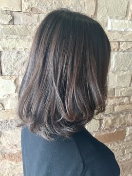 マイヘアイズグッド(My Hair is Good) 大人のミディアムカール［今泉］［ショート］［ボブ］［白髪］