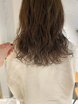 コフィー バイ メルト 吉祥寺(cofy by melt) 【三ツ井純】コテ巻き風ニュアンスパーマ スタイリング簡単20代