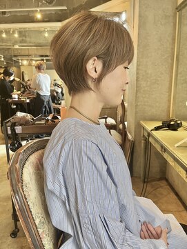 髪質改善と縮毛矯正の専門店 サンティエ(scintiller) 大人綺麗な小顔襟足スッキリショートボブ　30代40代50代