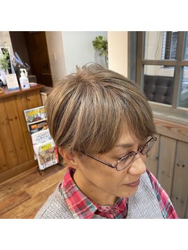 ギギ(9191) 白髪ぼかしシルバーカラー