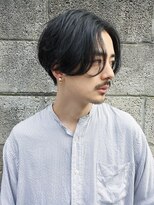 スーハ 恵比寿(SUUHA)&nbsp;黒髪センターパート/ビジネスきれいめカジュアルヘアメンズヘア